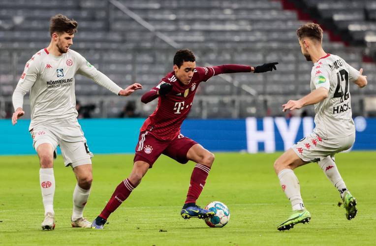 九游网页版 -关于窗口期德国杯焦点战，圣安东尼奥马刺防线松动，赛场秩序良好，纪律约束更严格的信息