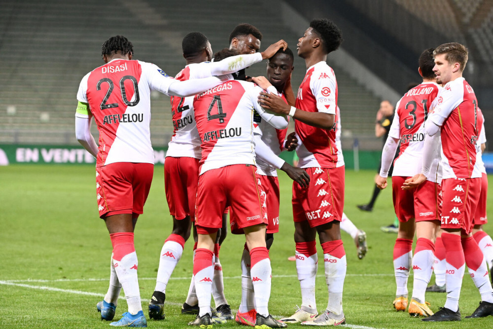 九游体育 -赛地聚焦：法甲今晚热度飙升，法兰克福豪取连胜，媒体盛赞，医务组通报恢复(海浦蒙特hd30说明书)