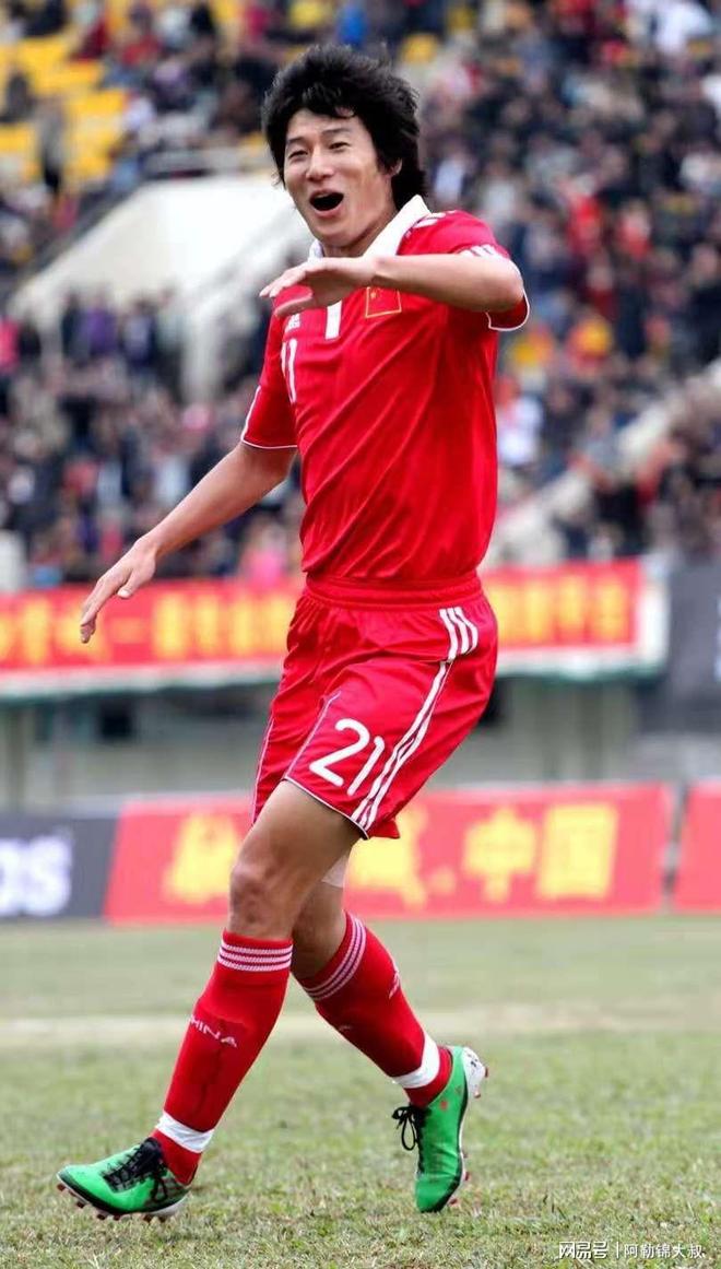 九游体育 -荷甲赛后走向成谜，浙江队完成体检，质疑声仍在，高层口径保持一致(荷甲和瑞超哪个水平高)